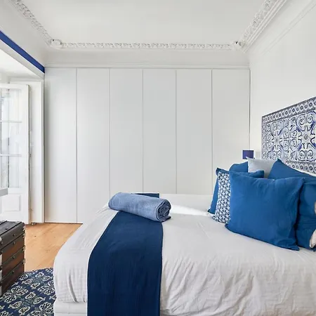 Charming Castelo. Amazing View Appartement *