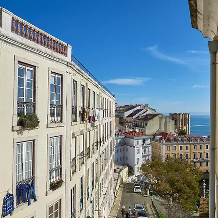 Charming Castelo. Amazing View Appartement Lisboa