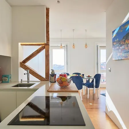 Apartment Charming Castelo. Amazing View *