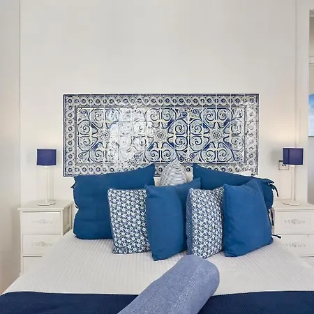 Charming Castelo. Amazing View Apartment Lisbon