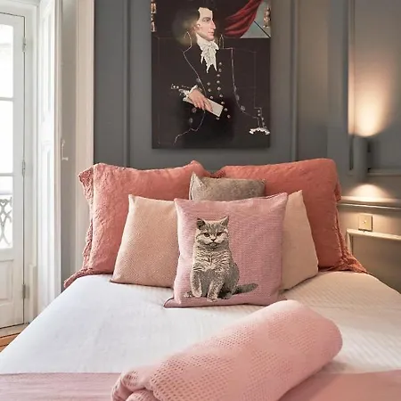 Charming Castelo. Amazing View *