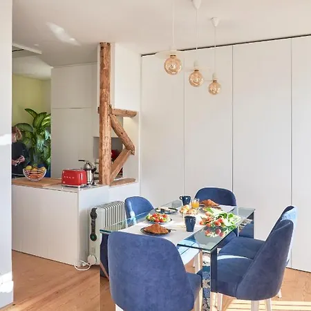 Charming Castelo. Amazing View *