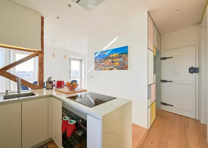 Charming Castelo. Amazing View *