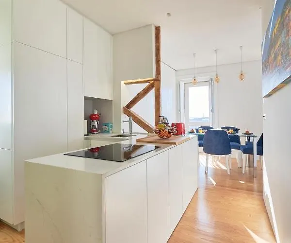 Charming Castelo. Amazing View Διαμέρισμα Lisboa