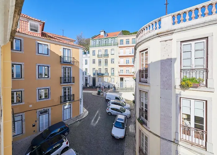 Charming Castelo. Amazing View Διαμέρισμα